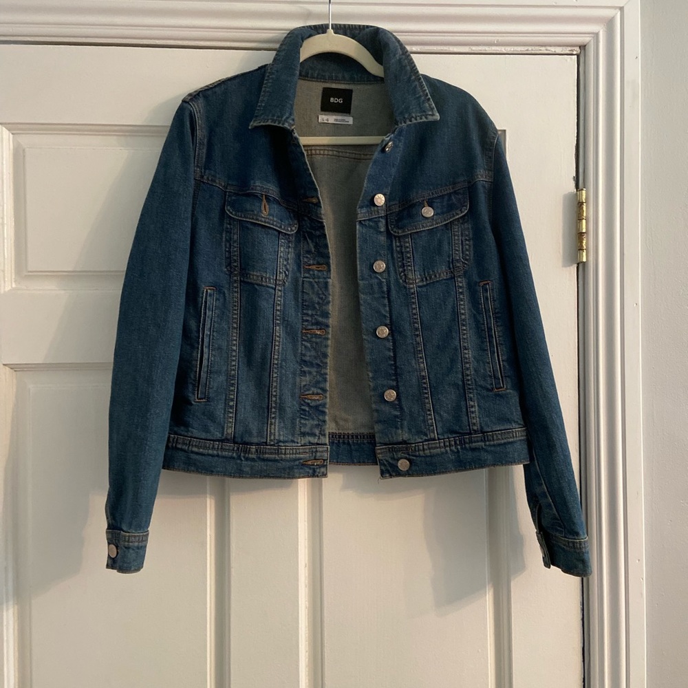 Urban outfitters BDG Jean Jacket size Large